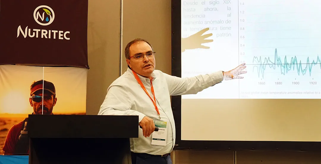 Riadh Ghorbel Rebai en la jornada de gestión del estrés multifactorial Riadh Ghorbel Rebai en la jornada de gestión del estrés multifactorial