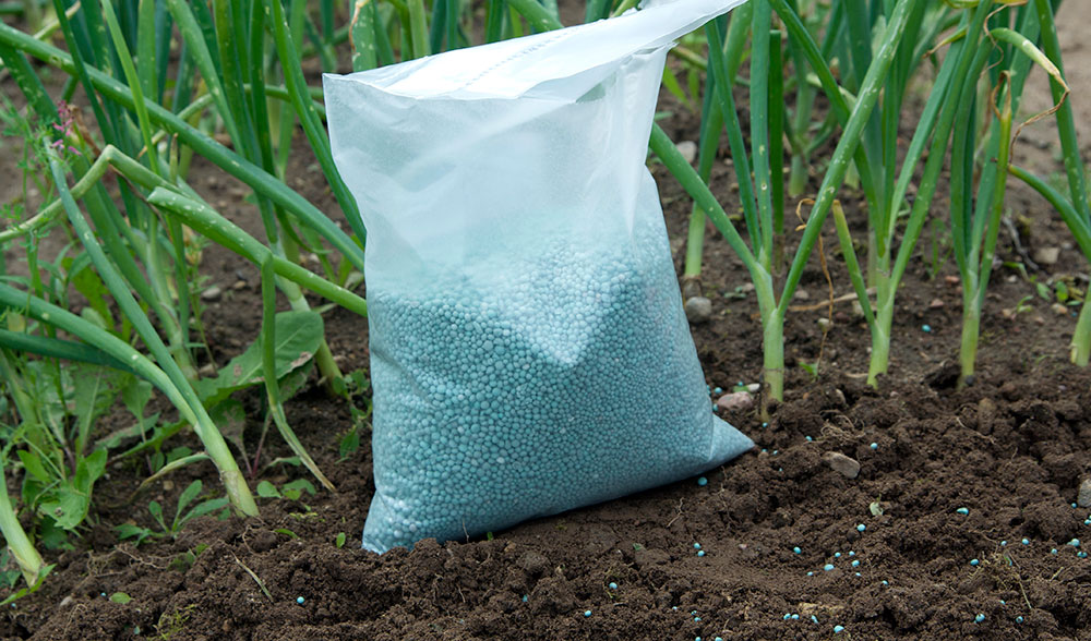 Saco de fertilizante con abono