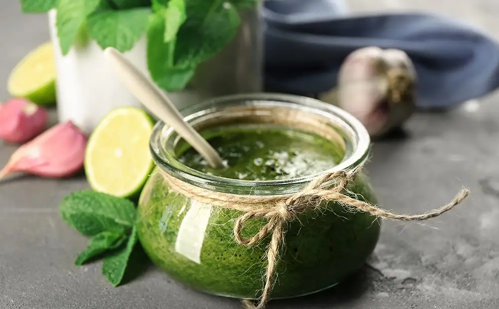 Salsa de menta inglesa